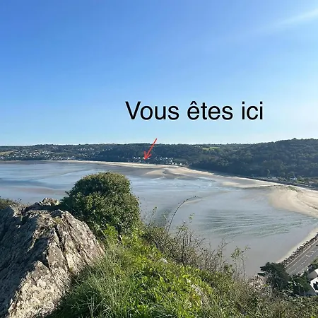 Hébergement de vacances Charming Seaside Family - Sleeps 8 Saint-Michel-en-Grève