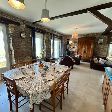Hébergement de vacances Charming Seaside Family - Sleeps 8 *